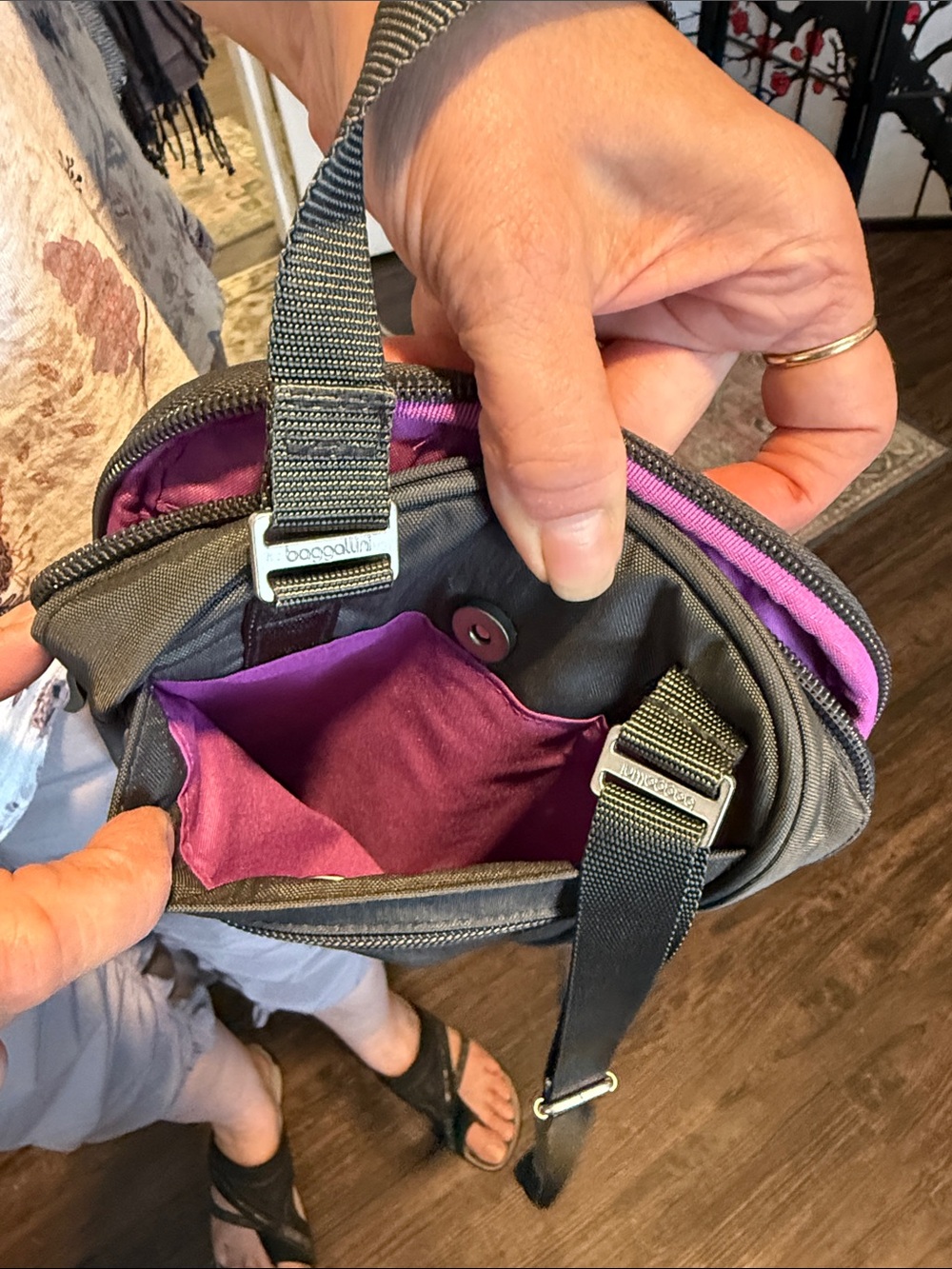 Baggallini Charcoal Gray Compact Crossbody Organizer - Picture 7 of 8